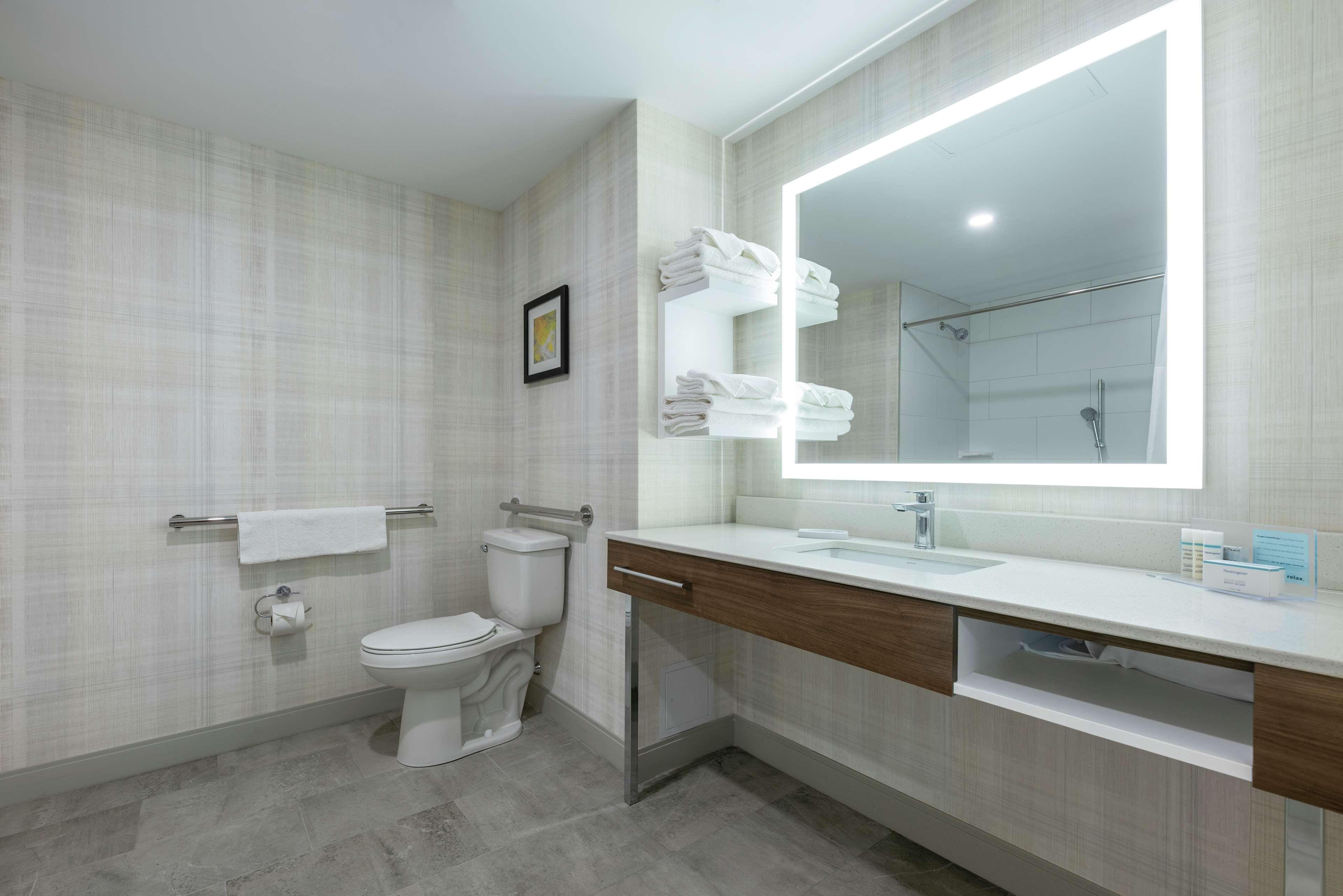 Hampton Inn & Suites Шарлоттаун Екстер'єр фото