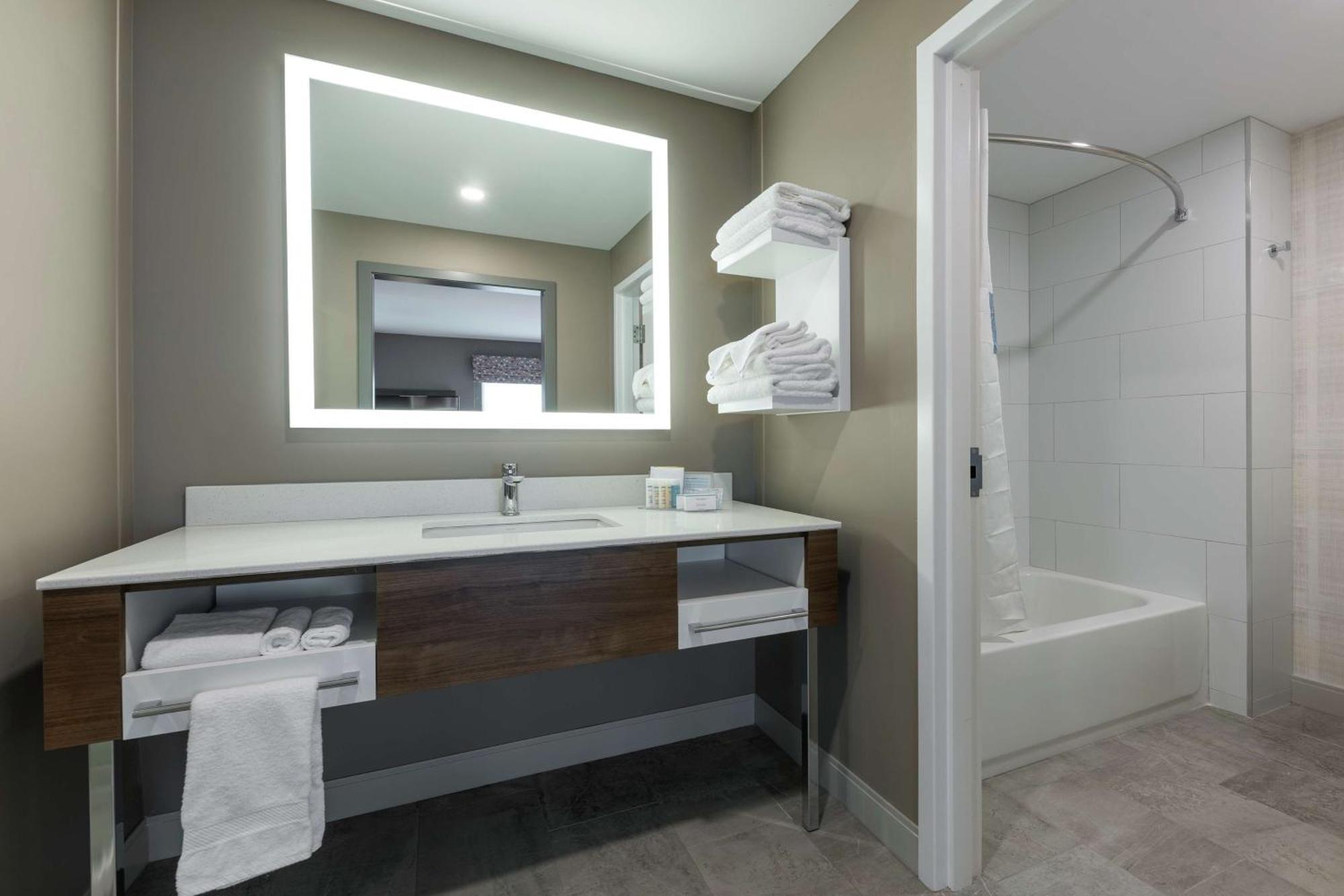 Hampton Inn & Suites Шарлоттаун Екстер'єр фото